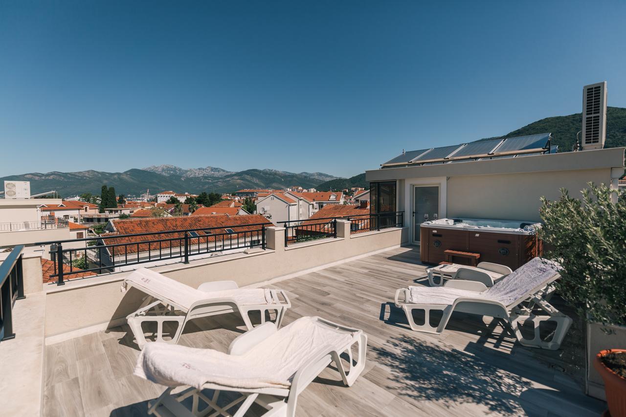 Villa Royal Apartments Tivat Exterior foto